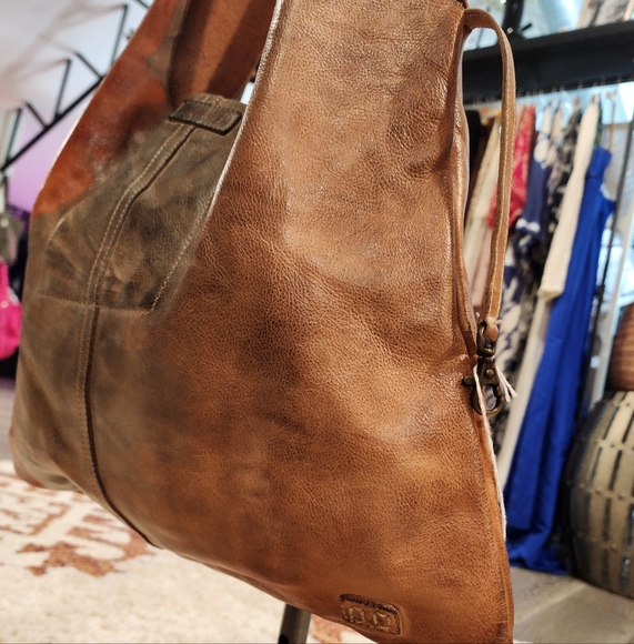 💥SOLD💥BED|STU Distressed Ariel Tan Leather Hobo Bag (RARE COLOR) - Picture 8 of 10